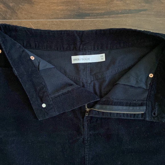 ASOS - Black Corduroy Mini Skirt - US 6 - Picture 2 of 4
